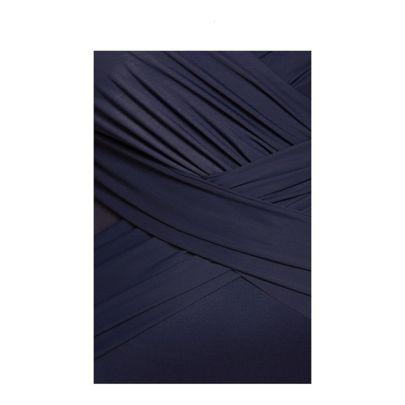 Miraclesuit® Illusionist Crossover One-Piece Swimsuit in Midnight NWOT - Picture 4 of 8